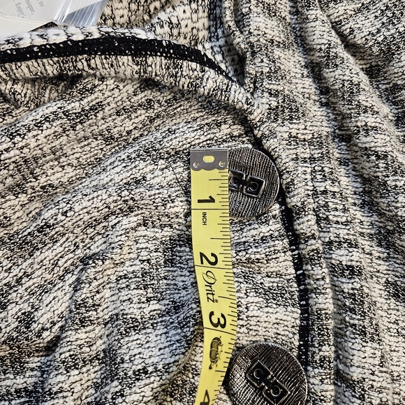 NWT Soft Surroundings Button Front Hooded Cardigan Sweater Size M - Picture 12 of 12